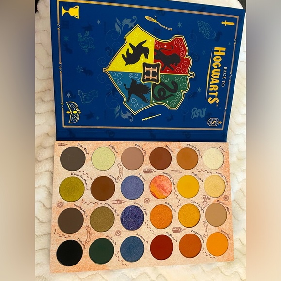 Colourpop Harry Potter eyeshadow palette - Picture 3 of 3